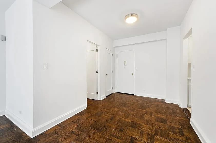 136 East 55 Street #6F, Manhattan, NY 10022 apartment_entry 1