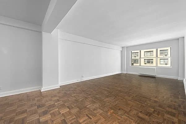 136 East 55 Street #9D, Manhattan, NY 10022 apartment_living_room 1