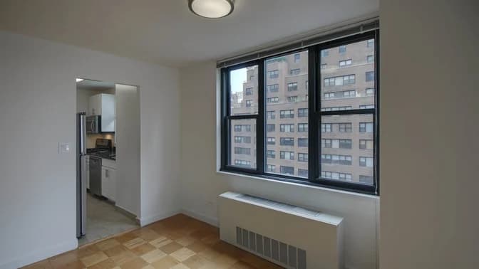 245 East 40 Street #10E, Manhattan, NY 10017