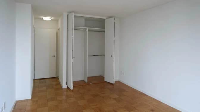 245 East 40 Street #15F, Manhattan, NY 10017