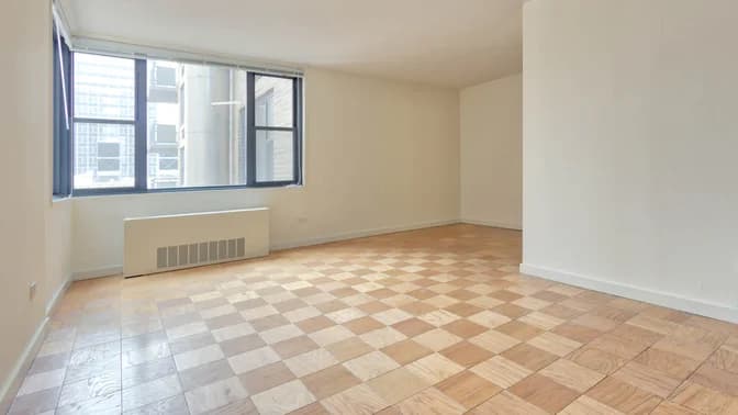 245 East 40 Street #28J, Manhattan, NY 10017