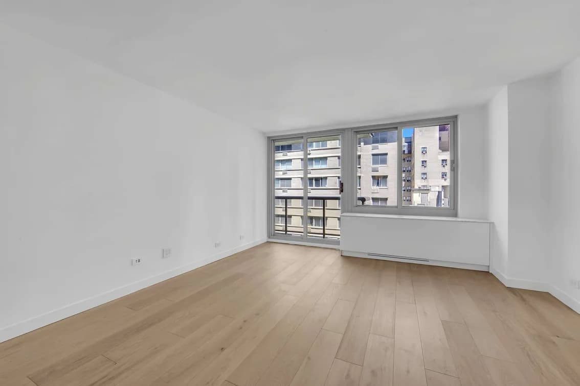 234 East 46 Street #703, Manhattan, NY 10017