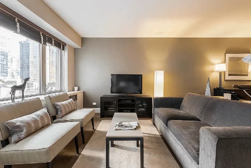 211 East 51 Street #10A, Manhattan, NY 10022 apartment_living_room 1