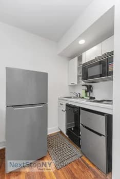 5 Tudor City Place #709, Manhattan, NY 10017