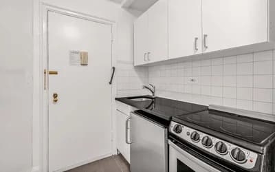 310 East 44 Street #020-514, Manhattan, NY 10017