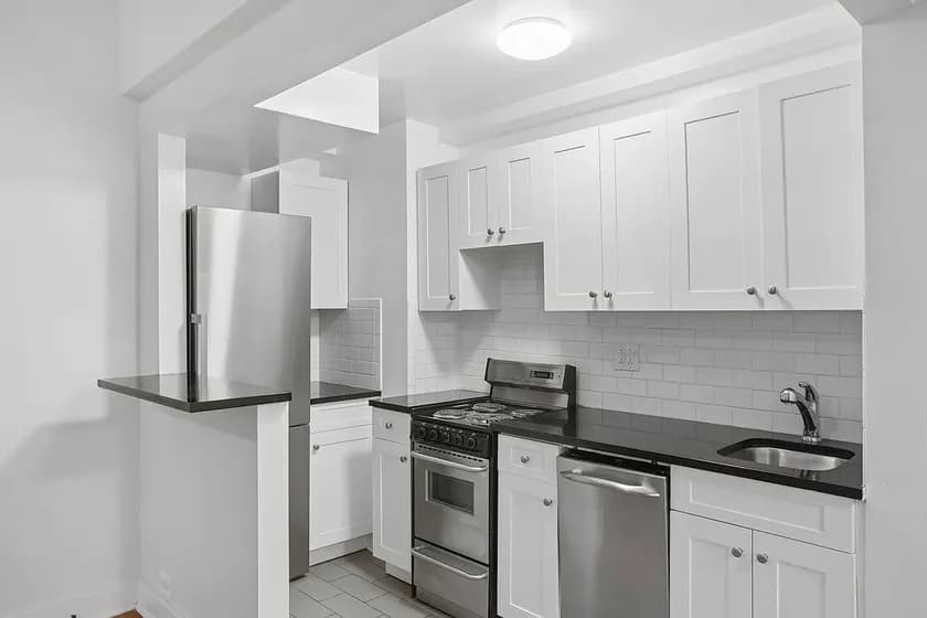 310 East 44 Street #1408, Manhattan, NY 10017 apartment_kitchen 1