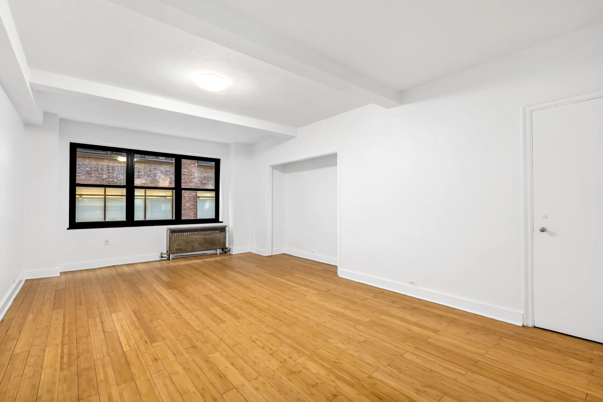 310 East 44 Street #315, Manhattan, NY 10017