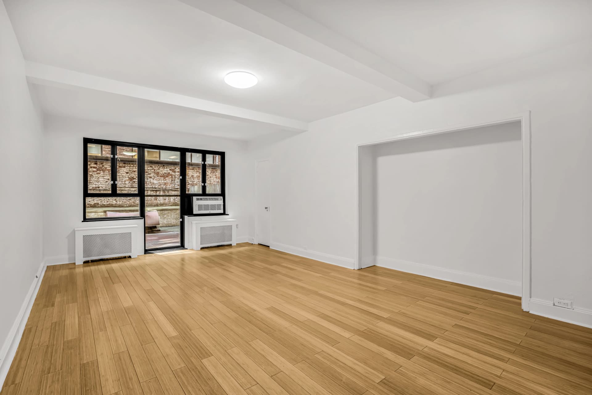 307 East 44 Street #219, Manhattan, NY 10017 apartment_living_room 1