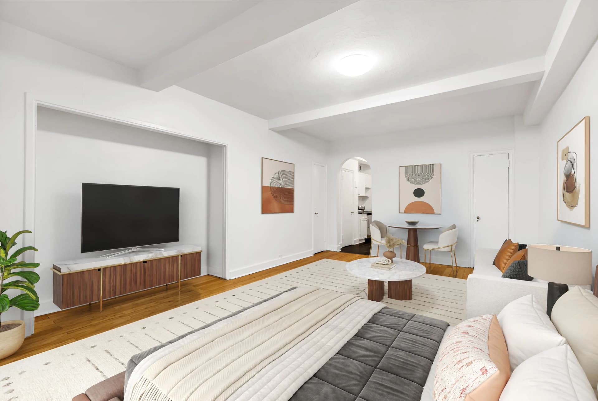 307 East 44 Street #315, Manhattan, NY 10017