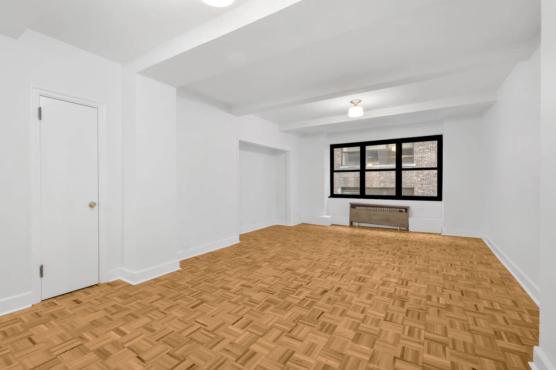 307 East 44 Street #621, Manhattan, NY 10017