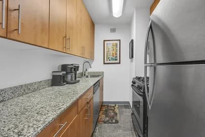 312 East 46 Street #21f, Manhattan, NY 10017