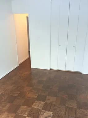 330 East 46 Street #2J, Manhattan, NY 10017