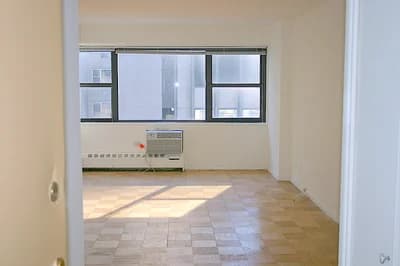 330 East 46 Street #9J, Manhattan, NY 10017