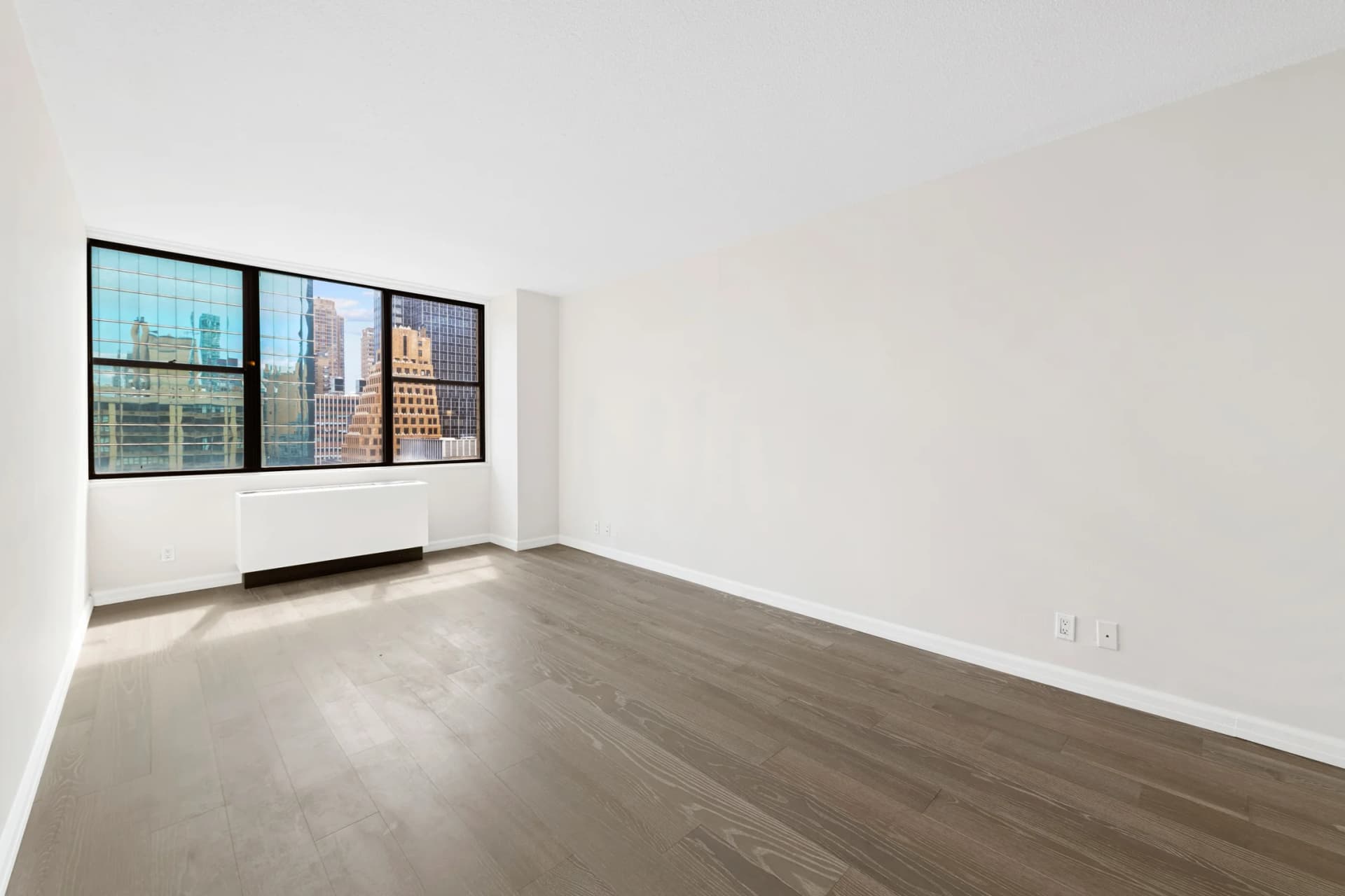 301 East 45 Street #20C, Manhattan, NY 10017 apartment_bedroom_room 1