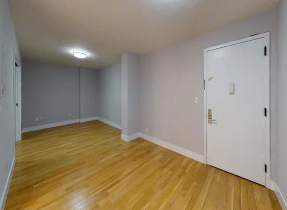 301 East 47 Street #04N, Manhattan, NY 10017