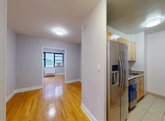 Embassy House 304 East 48 Street #15H, Manhattan, NY 10017 apartment_kitchen 1