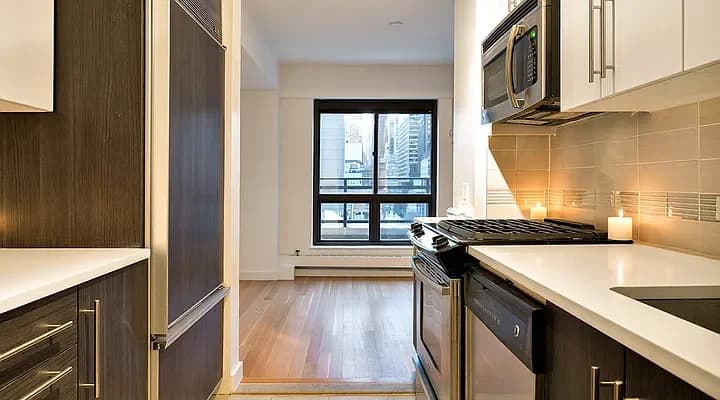 300 East 51 Street #2G, Manhattan, NY 10022 apartment_kitchen 1