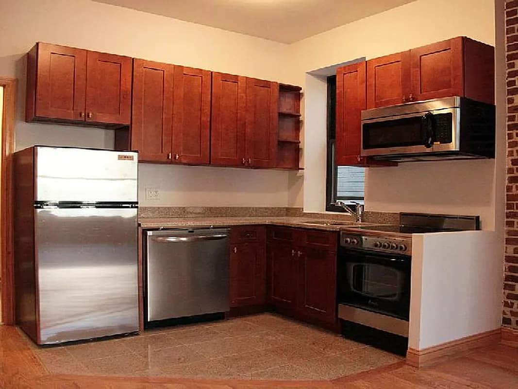 324 East 52 Street #2A, Manhattan, NY 10022 apartment_kitchen 3