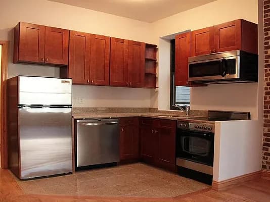 324 East 52 Street #2A, Manhattan, NY 10022 - Image 1