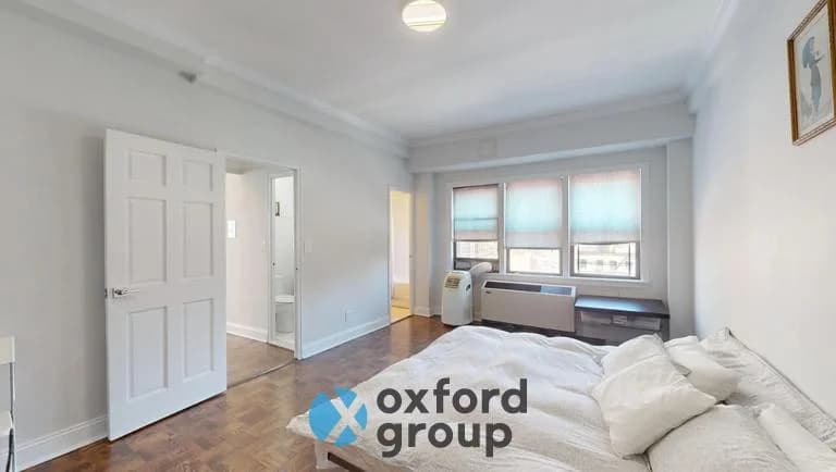 330 East 53 Street #15, Manhattan, NY 10022 apartment_bedroom_room 1