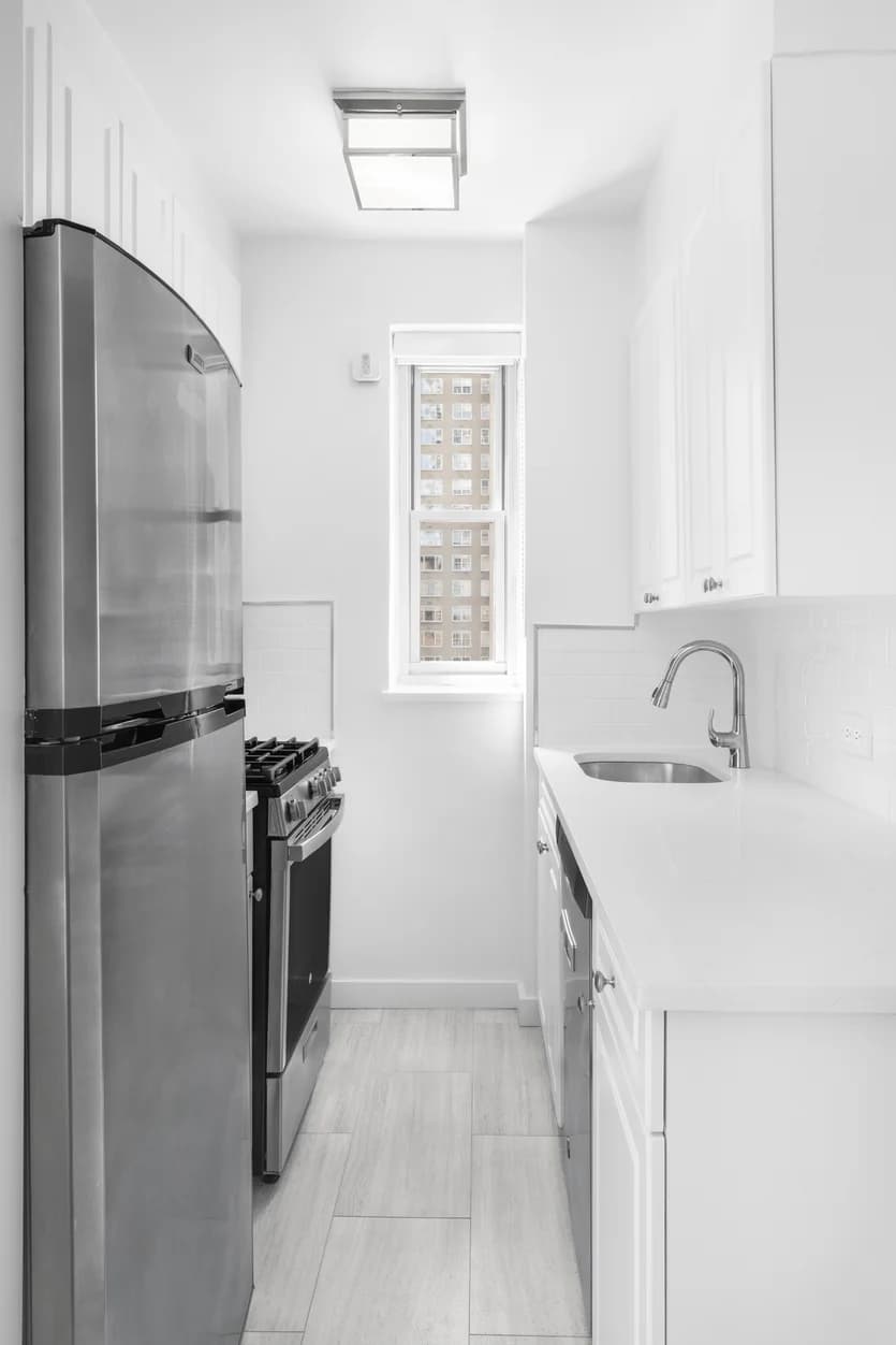 300 East 57 Street #12H, Manhattan, NY 10022 apartment_kitchen 1