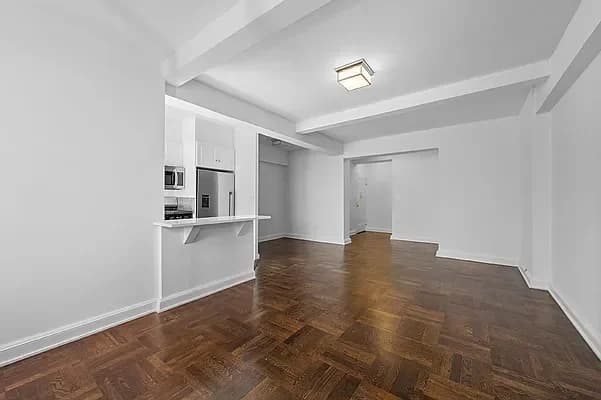 300 East 57 Street #14G, Manhattan, NY 10022