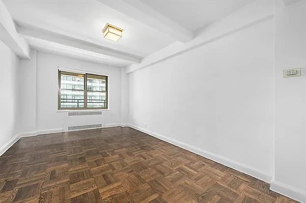 300 East 57 Street #15B, Manhattan, NY 10022 apartment_living_room 1