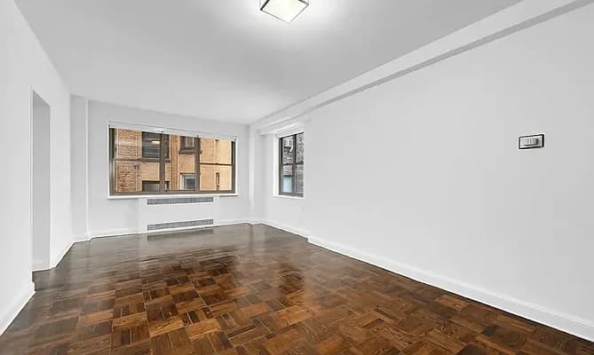 300 East 57 Street #6H, Manhattan, NY 10022 apartment_living_room 1