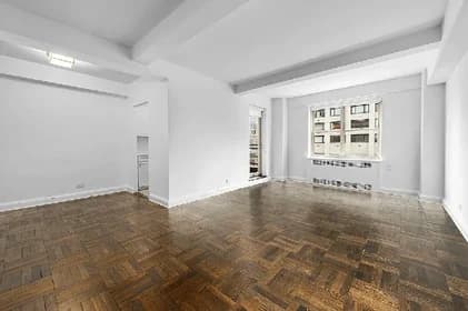 300 East 57 Street #8F, Manhattan, NY 10022