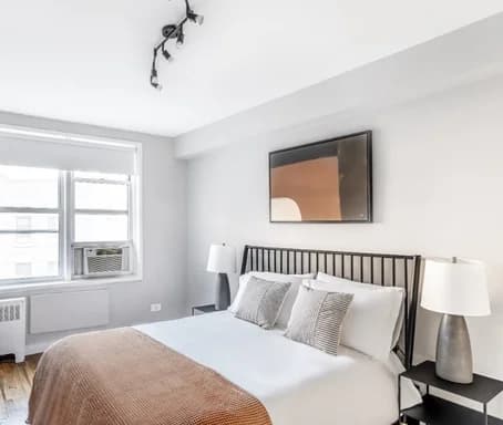 340 East 58 Street #2B, Manhattan, NY 10022