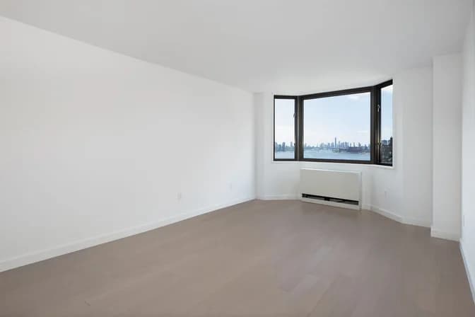 429 East 52 Street #21F, Manhattan, NY 10022