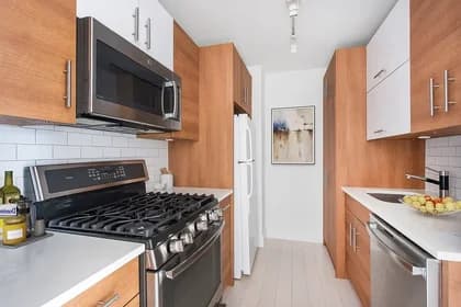 429 East 52 Street #30G, Manhattan, NY 10022