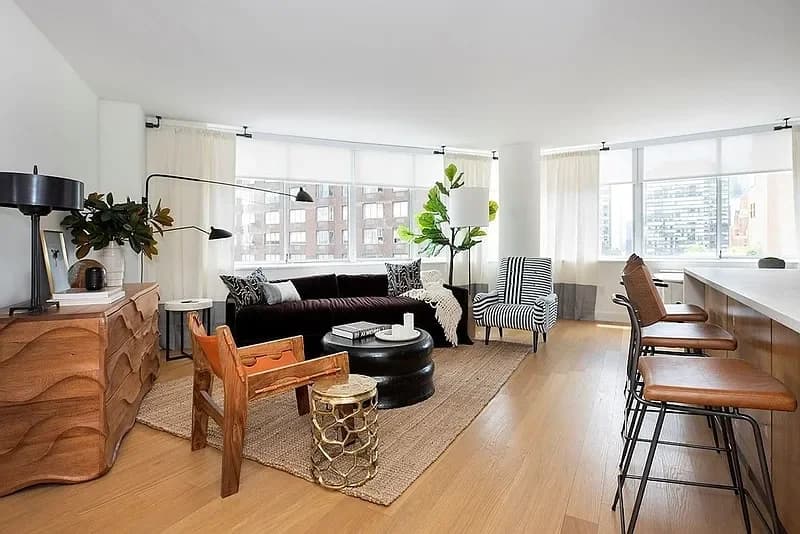 420 East 54 Street #3307, Manhattan, NY 10022 apartment_living_room 1