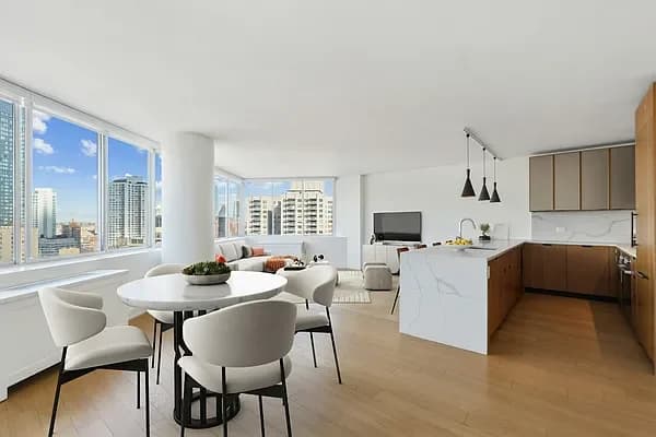 421 East 53 Street #3703, Manhattan, NY 10022 apartment_dining_room 1