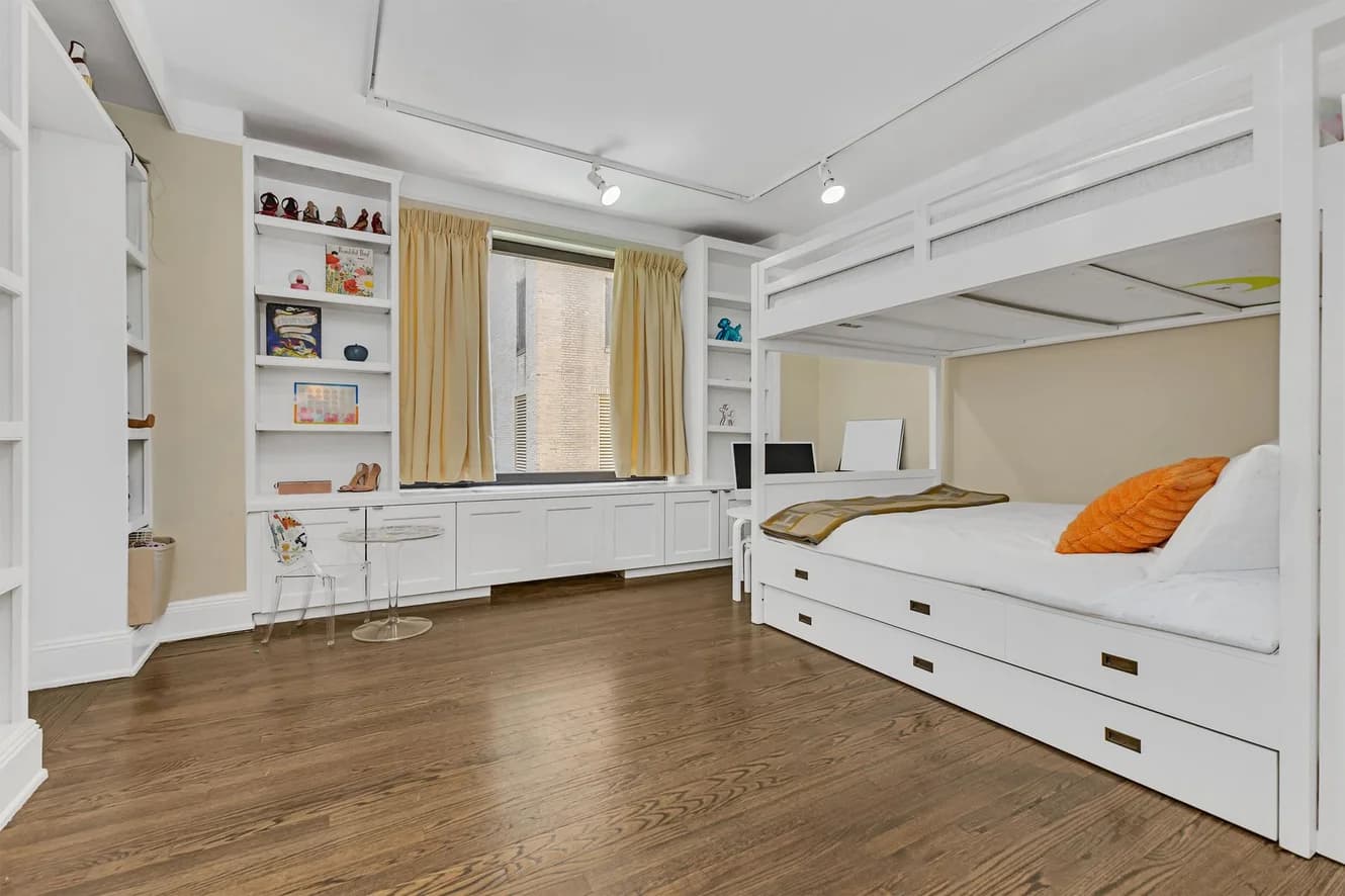 50 E 72 St #7-B, Manhattan, NY 10021 apartment_bedroom_room 1