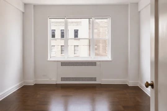 945 5 Avenue #9G, Manhattan, NY 10021