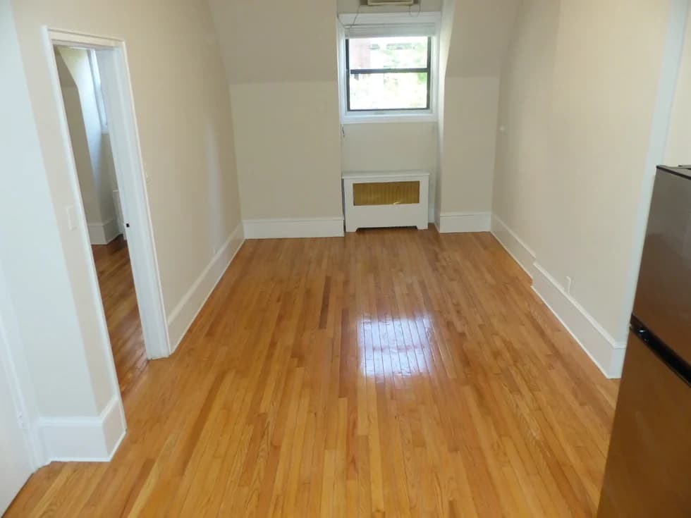 110 East 61 Street #4A, Manhattan, NY 10065 apartment_bedroom_room 1