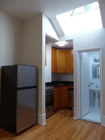110 East 61 Street #4A, Manhattan, NY 10065