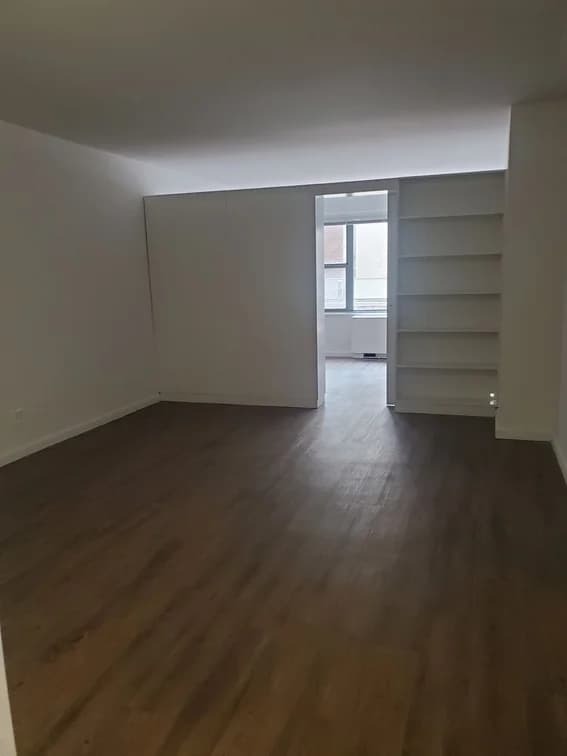 Regency Towers 245 East 63 Street #218, Manhattan, NY 10065 apartment_bedroom_room 1