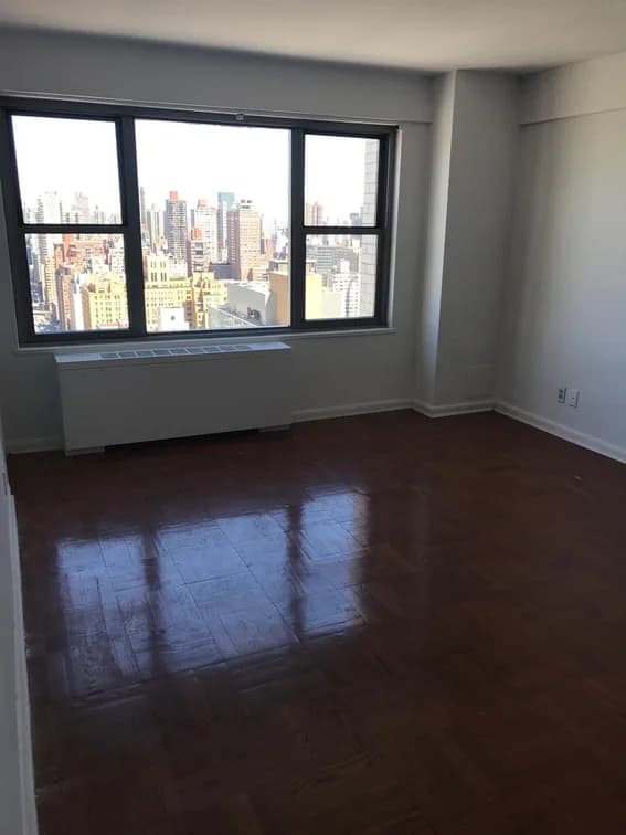 Regency Towers 245 East 63 Street #33 E, Manhattan, NY 10065 apartment_bedroom_room 1
