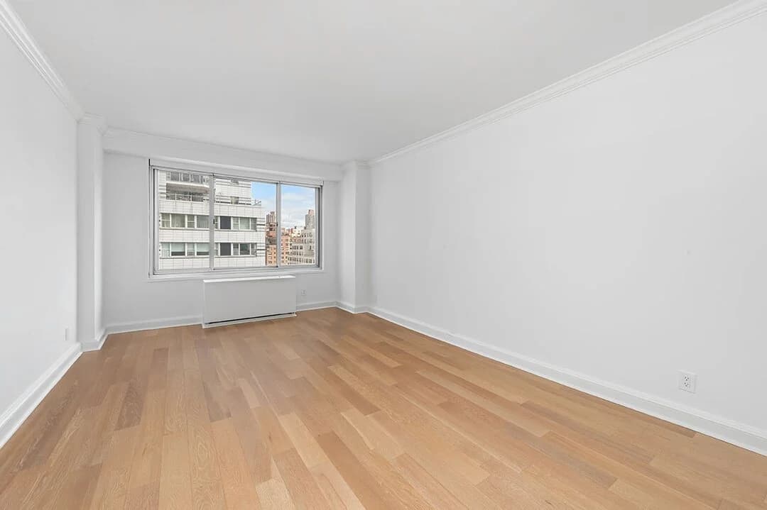 254 E 68 St #23E, Manhattan, NY 10065 apartment_bedroom_room 1