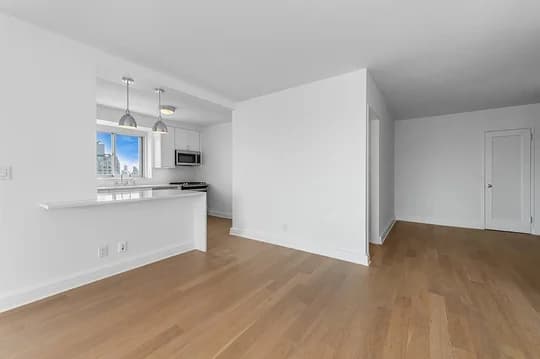 254 E 68 St #23E, Manhattan, NY 10065