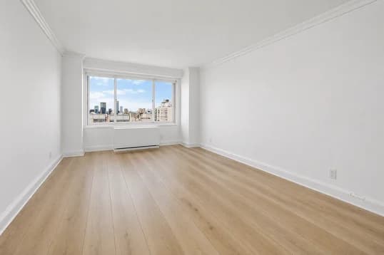 254 E 68 St #25C, Manhattan, NY 10065