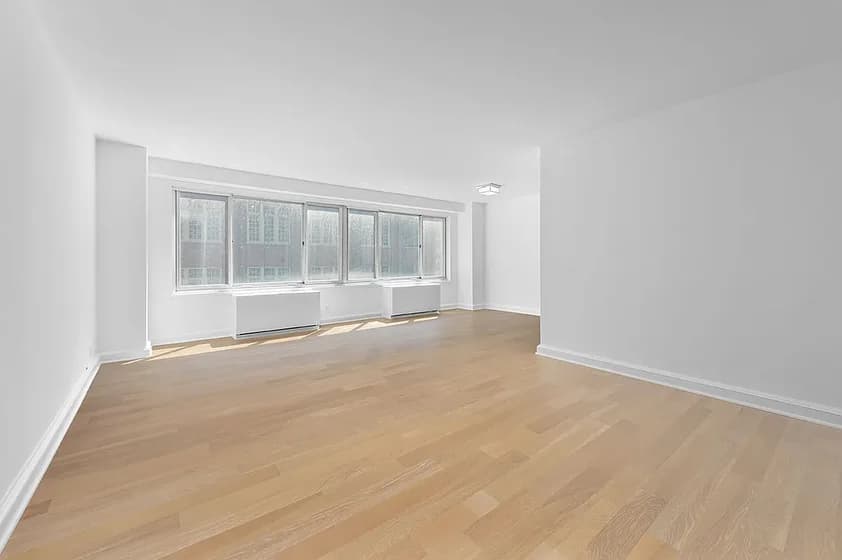 254 E 68 St #27F, Manhattan, NY 10065 apartment_living_room 1