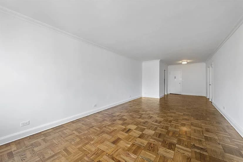 215 East 68 Street #17V, Manhattan, NY 10065 apartment_living_room 1
