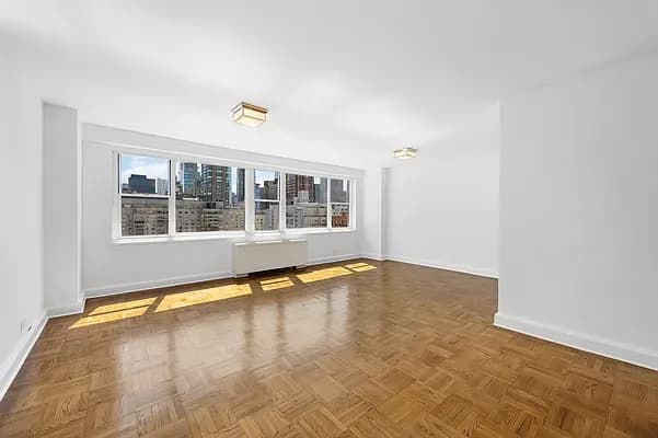 247 East 68 Street #20G, Manhattan, NY 10065 apartment_living_room 1
