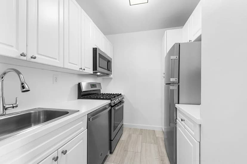 215 East 68 Street #7R, Manhattan, NY 10065 apartment_kitchen 1