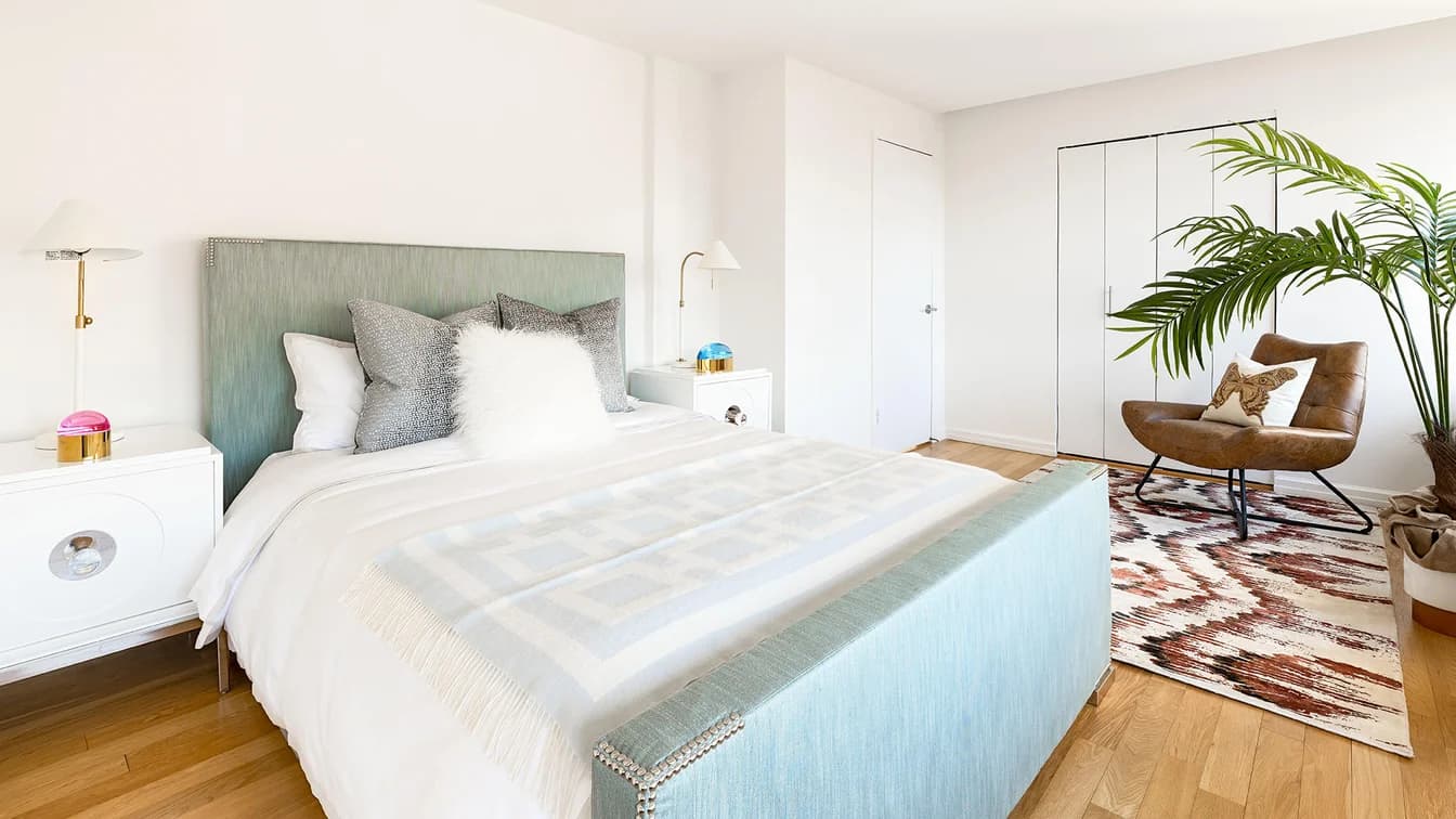 201 East 69 Street #12F, Manhattan, NY 10021 apartment_bedroom_room 1