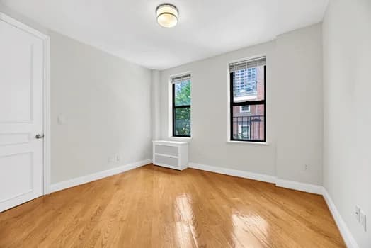 226 E 70 St #4C, Manhattan, NY 10021