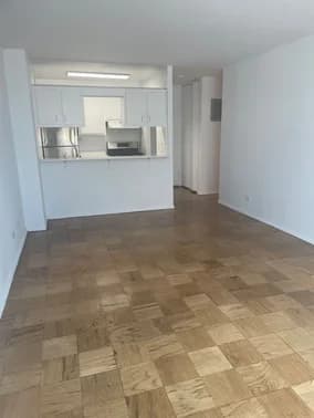 200 East 72 Street #24L, Manhattan, NY 10021
